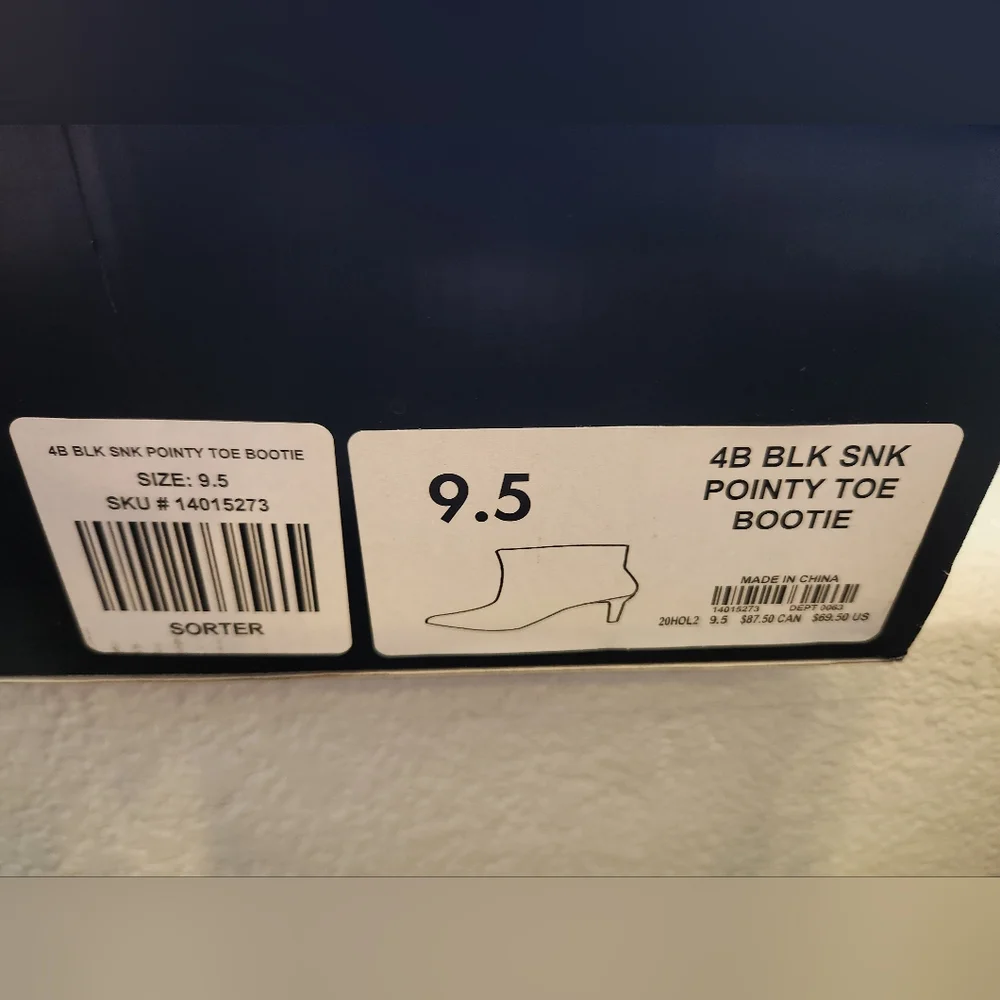 Torrid Black Faux Leather Snake Print Side Zip Pointed Toe Booties Size 9.5 WW - Picture 10 of 16